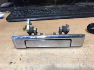 Toyota Landcruiser LJ70 RF Door Exterior Handle