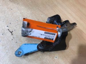 Mercedes-Benz ML W164 2006-2011 RF Door Hinges (Set)