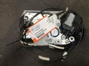 Toyota Vellfire ANH20 LR Door Actuator