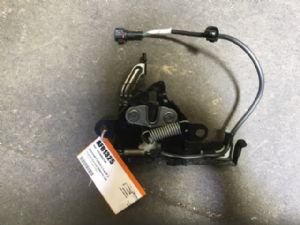 Toyota Corolla ZRE212 Bonnet Catch ( Lock )