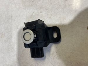 Toyota Vellfire ANH20 Rear Bumper Proximity Sensor