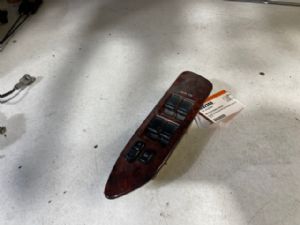 Toyota Landcruiser100 UZJ100 03/98-10/07 Window Master Switch