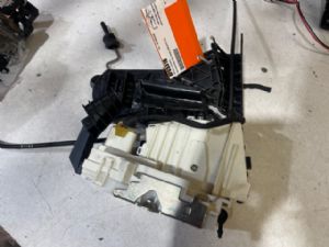 Mercedes-Benz ML W164 2006-2011 RR Door Actuator