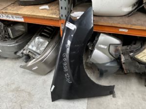 Mercedes-Benz ML W164 2006-2011 RF Guard/Fender