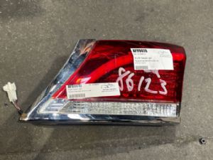 Toyota Crown S210 2012-2018 R LED Tailgate Light