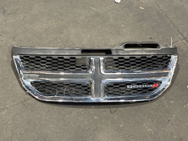 Dodge Journey 2009-2010 Grille