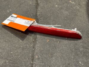 Suzuki Vitara TA01V RR Bumper Reflector