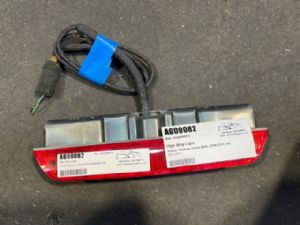 Nissan Caravan Homy E25L 2006-2012 High Stop Light