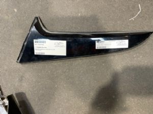 Ssangyong Rexton Y400 2017-on L Tailgate Garnish