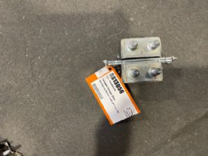 Ssangyong Rexton Y400 2017-on Tailgate Hinges (Set)