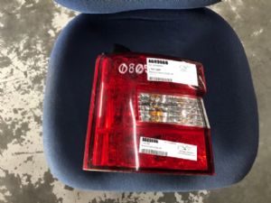 Mitsubishi Delica CV4W L Tail Light