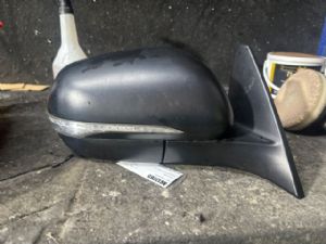 Ssangyong Rhino 2018-on RF Door Elec Mirror (8 Wire)
