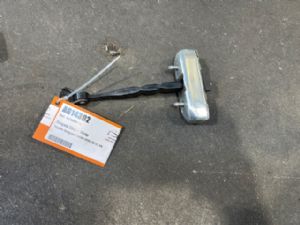 Toyota Vanguard XA30 2005-2012 Tailgate Check Strap