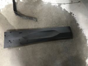 BMW X2 F39 2018-on LR Lower Door Moulding