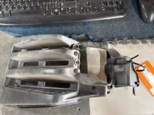 Lexus ES300 AVV60 L Spotlight Bracket