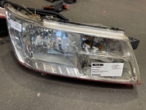 Dodge Journey 2009-2010 R Headlight