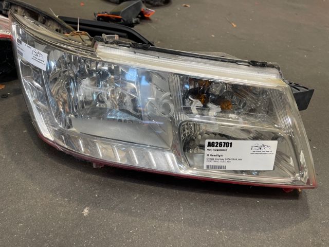 Dodge Journey 2009-2010 R Headlight