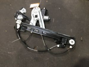 Ssangyong Rexton Y400 2017-on RF Door Elec Regulator