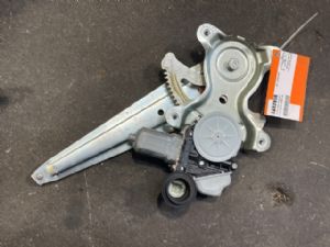 Lexus ES300 AVV60 LR Door Elec Regulator