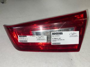 Mitsubishi ASX GA8W R Tailgate Light