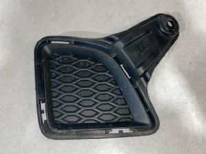 Toyota Hiace TRH201 03/05-on R Spotlight Blank
