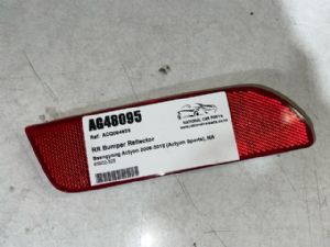 Ssangyong Actyon 2006-2018 (Actyon Sports) RR Bumper Reflector