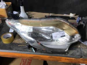 Mitsubishi Triton 5th Gen KJ 2015-on R Headlight