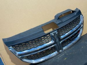 Dodge Journey 2011-2019 Grille