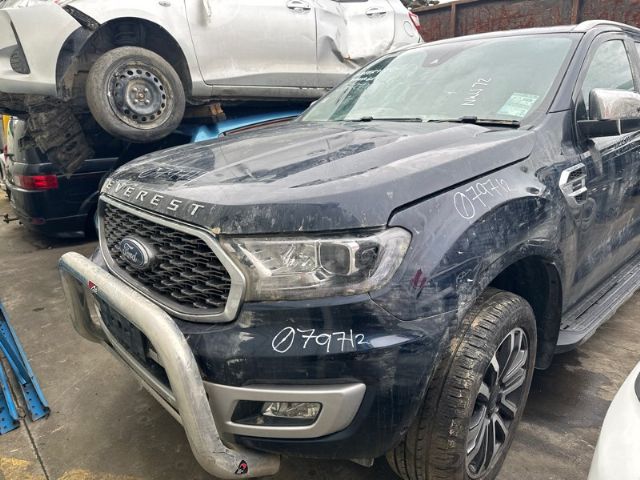 Ford Everest U375/UA 2015-on