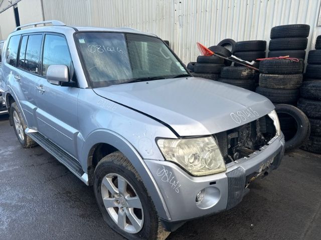 Mitsubishi Pajero V25W