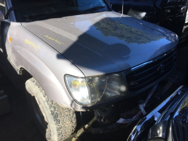 Toyota Landcruiser100 HDJ101