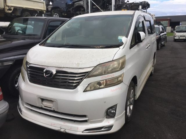 Toyota Vellfire ANH20