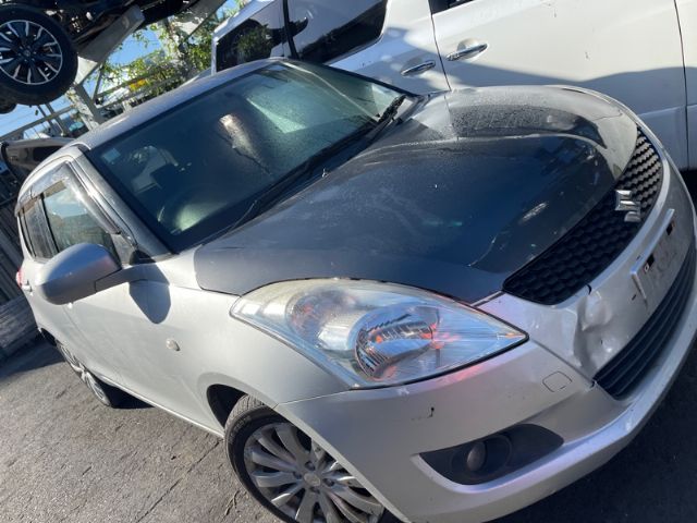 Suzuki Swift ZC72S 2010-2017