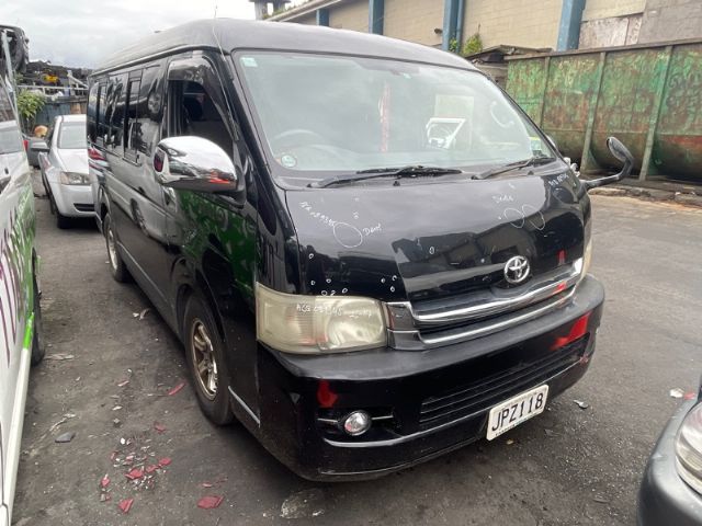 Toyota Hiace TRH214