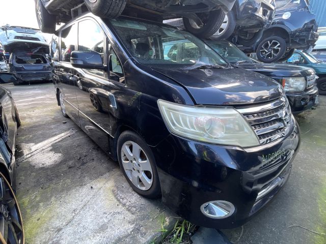 Nissan Serena C25 2005-2010