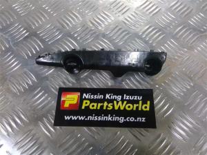 Nissan Pulsar C12 2013-2017 LF Bumper Retainer