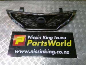 Nissan Pulsar C12 2013-2017 Grille