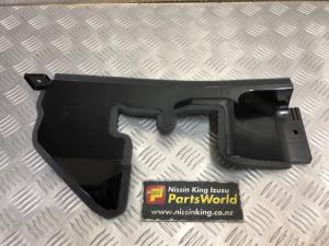 Nissan Xtrail T32 4WD 2013-2022 RF Vertical Air Guide
