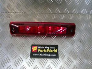 Isuzu D Max TFR85 2017--> High Stop Light