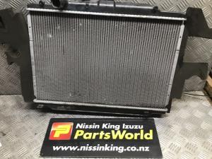 Nissan Caravan Homy E26 2012-2017 Radiator