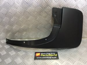 Isuzu D Max TFS40 4WD 2020-2022 LR Mudflap