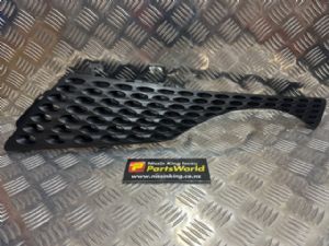 Nissan Juke F15 2012-2014 LH Grille