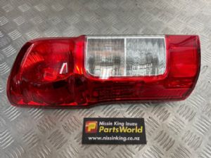 Nissan Caravan Homy E26 2012-2017 L Tail Light