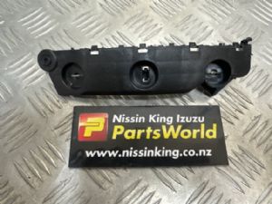 Nissan Xtrail T33 4WD Hybrid 2022-on RF Bumper Retainer
