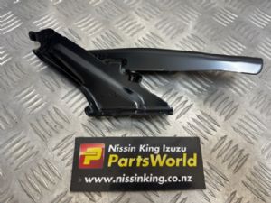 Nissan Navara D23 MNT 4WD 08/2015-2021 R Bonnet Hinge 