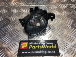 Nissan Navara D23 MNT 08/2015-2021 R Spotlight