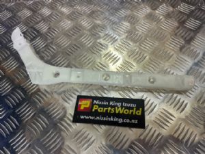 Nissan Bluebird Sylphy G11 2005-2010 RR Bumper Retainer