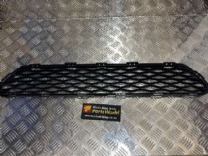 Nissan Xtrail T32 4WD 2013-2022 Front Bumper Grille