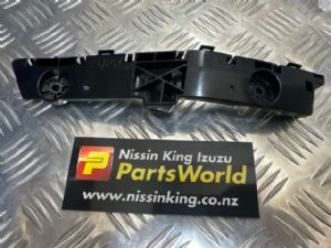 Nissan Note E12 2012-2015 RR Bumper Retainer