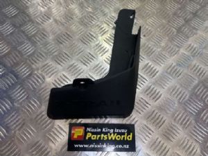 Nissan Xtrail T32 2013-2022 RR Mudflap
